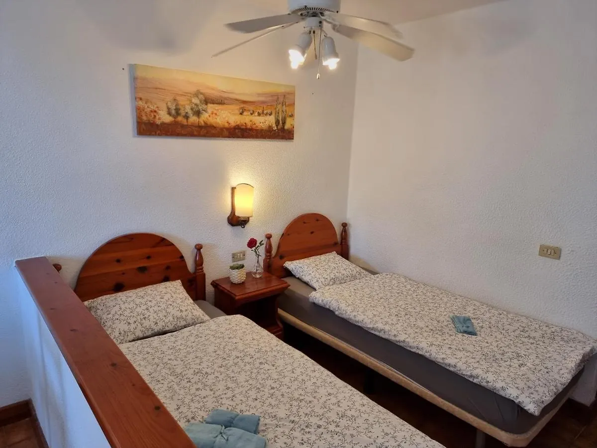 بلايا ذي لاس أميريكاس Studio Apartment No 1 Directly On The Beach And Sea, Terrace, Heated Pool, Wifi إسبانيا