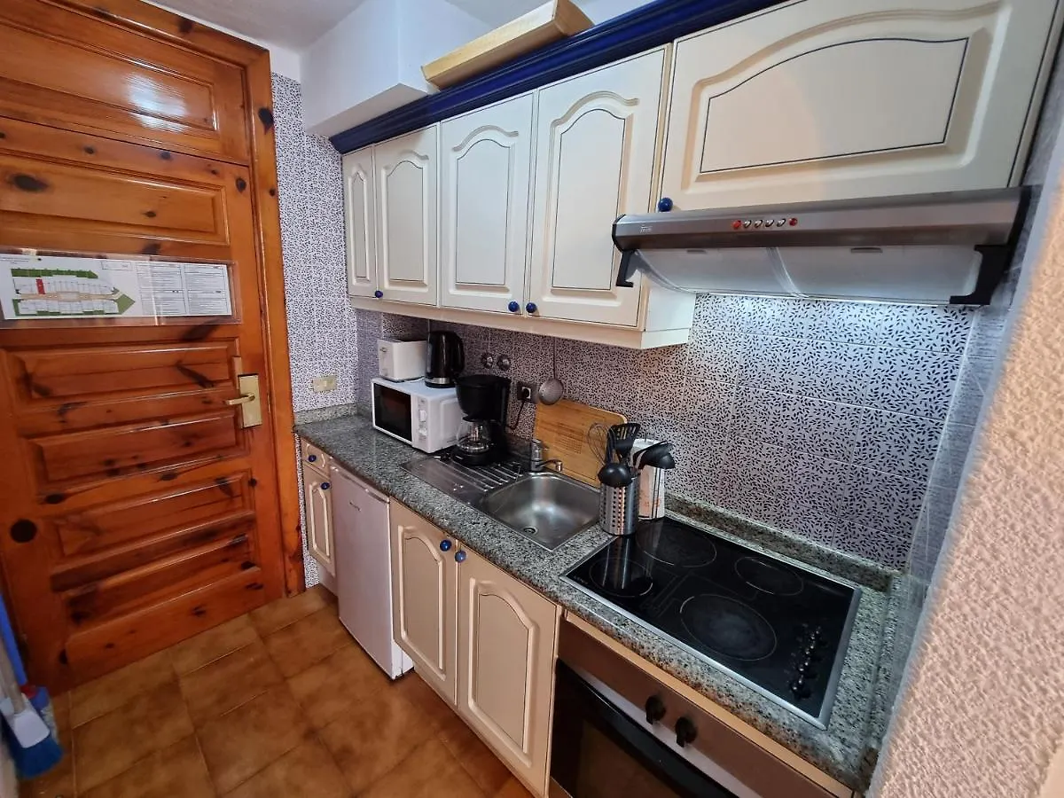 بلايا ذي لاس أميريكاس Studio Apartment No 1 Directly On The Beach And Sea, Terrace, Heated Pool, Wifi بلايا ذي لاس أميريكاس